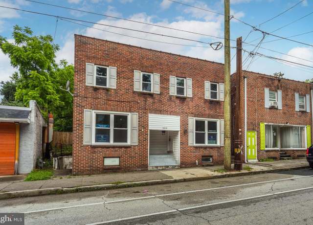 Property at 209 N York St, Pottstown, PA 19464, 4 beds, 2 baths