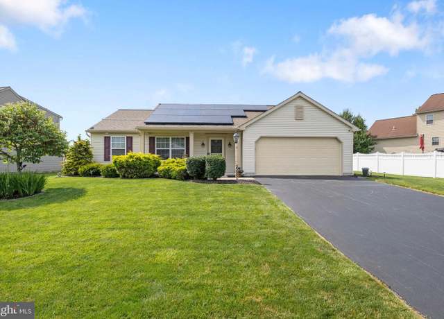 Property at 3305 Jodi Ln, Dover, PA 17315, 3 beds, 2 baths