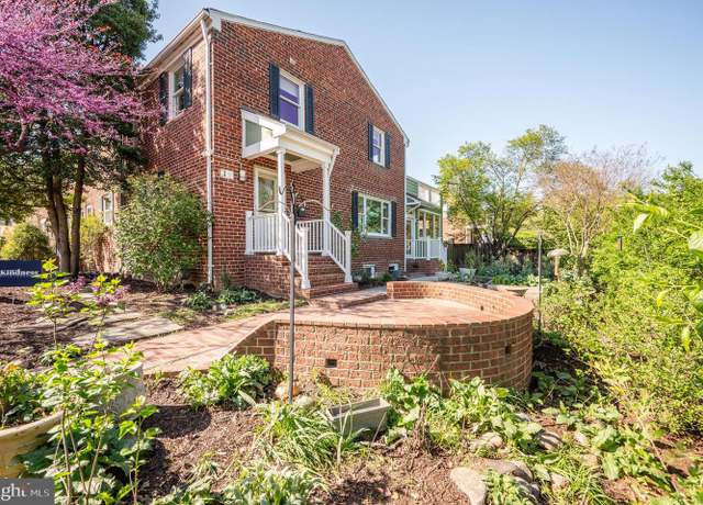 Property at 1 Ancell St, Alexandria, VA 22305, 3 beds, 2 baths