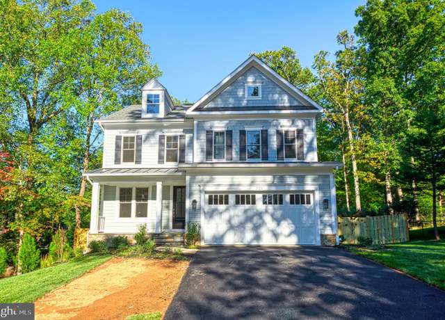 Property at 130 Wilmar Pl NW, Vienna, VA 22180, 6 beds, 5.5 baths