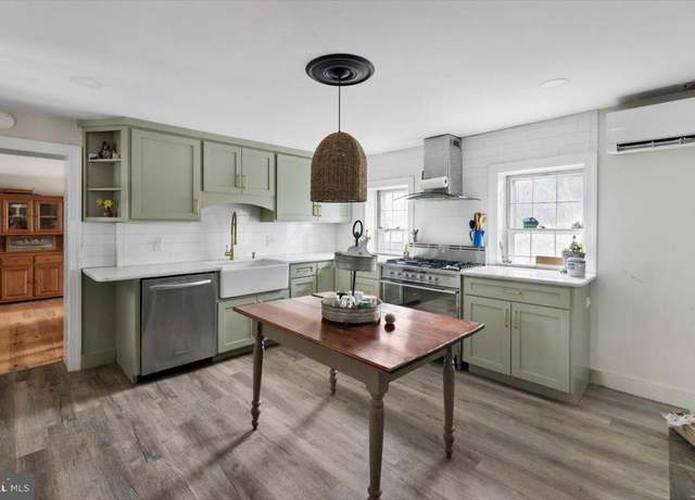 Property at 4781 Scrabble Rd, Shepherdstown, WV 25443, 5 beds, 2.5 baths