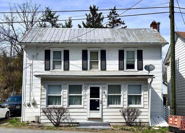Property at 3227 Householder Rd, Hedgesville, WV 25427, 3 beds, 1 bath