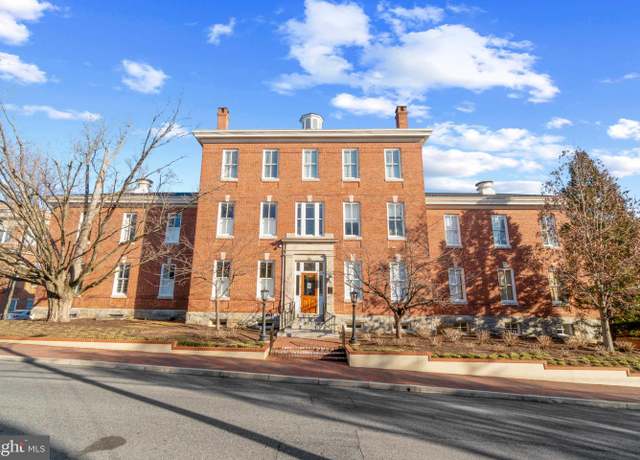 Property at 66 Franklin St #10, Annapolis, MD 21401, 1 bed, 2 baths