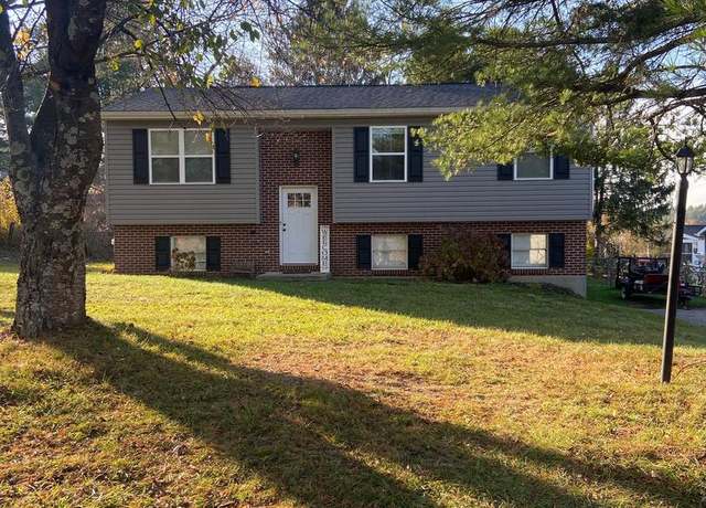 Property at 3448 Augusta Rd, Manchester, MD 21102, 4 beds, 2 baths