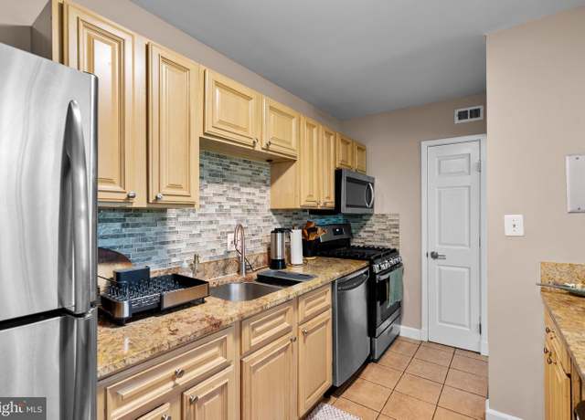 Property at 5200 Crossfield Ct #140, Rockville, MD 20852, 2 beds, 1 bath