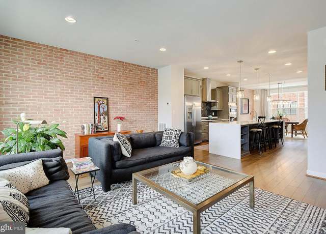 Property at 622 Halsey Way, National Harbor, MD 20745, 3 beds, 4 baths
