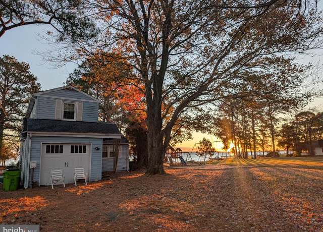 Property at 306 Queen Anne Rd, Stevensville, MD 21666, 4 beds, 2 baths