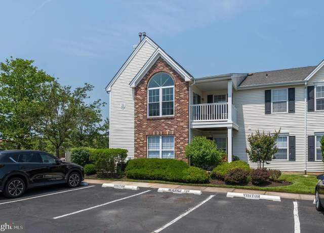 Property at 2006-B Staghorn Dr, Mount Laurel, NJ 08054, 2 beds, 2 baths