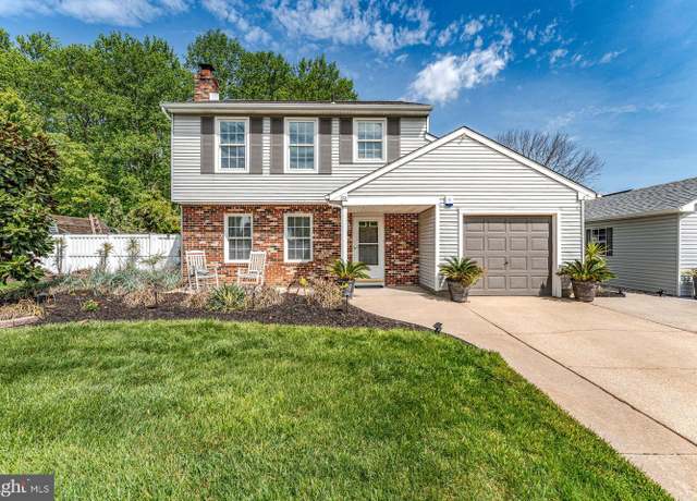 Property at 30 Hawthorne Rd, Sicklerville, NJ 08081, 3 beds, 1.5 baths