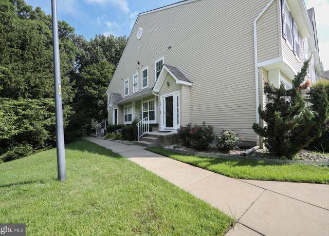 Property at 1801 Beacon Hill Dr, Sicklerville, NJ 08081, 3 beds, 2.5 baths