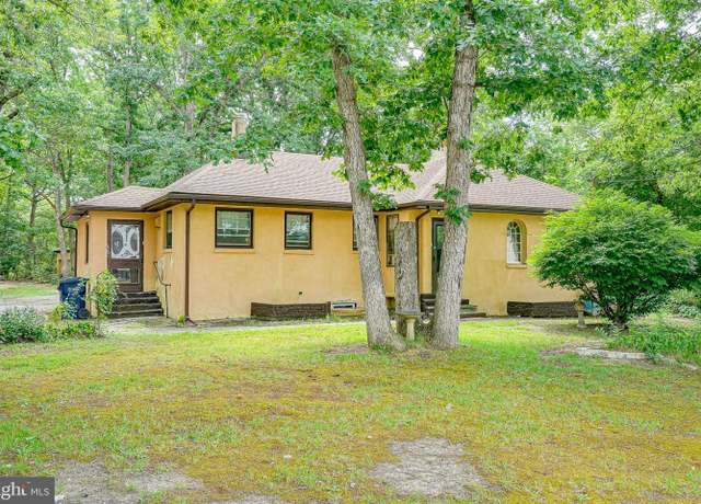 Property at 746 E Malaga Rd, Williamstown, NJ 08094, 3 beds, 1 bath
