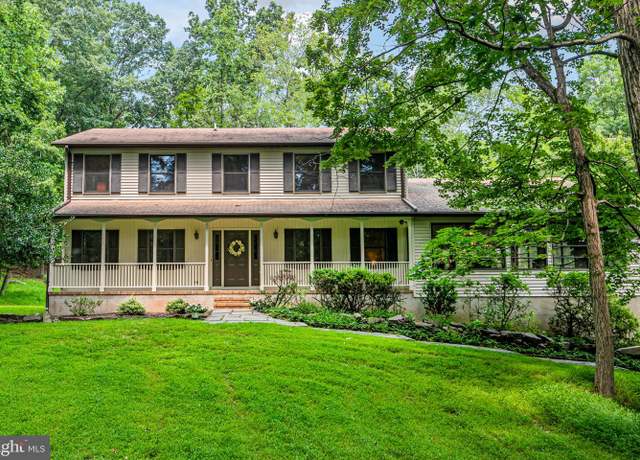 Property at 262 Dutchtown Zion Rd, Belle Mead, NJ 08502, 4 beds, 2.5 baths