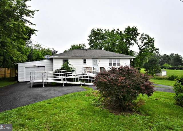 Property at 31 Allegheny St, Boyertown, PA 19512, 3 beds, 2 baths