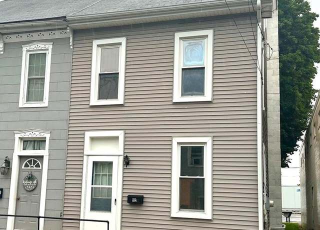 Property at 115 S Richmond St, Fleetwood, PA 19522, 3 beds, 1.5 baths