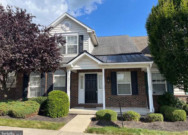 Property at 2135 Hidden Meadows Ave, Pennsburg, PA 18073, 3 beds, 2.5 baths