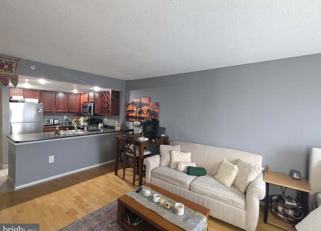 Property at 2001 Hamilton St #1121, Philadelphia, PA 19130, 1 bath