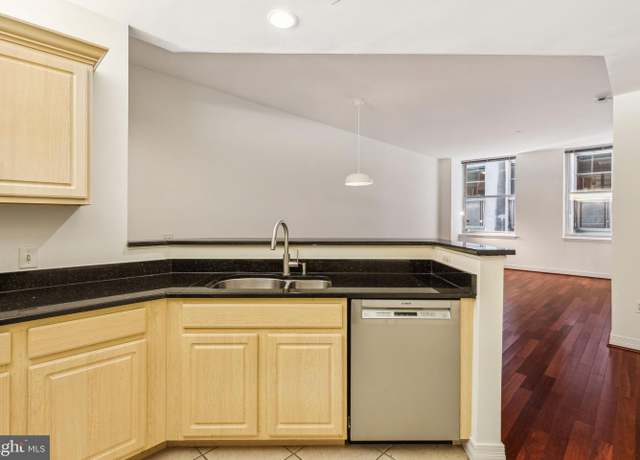 Property at 1600-18 Arch St #716, Philadelphia, PA 19103, 1 bed, 1 bath