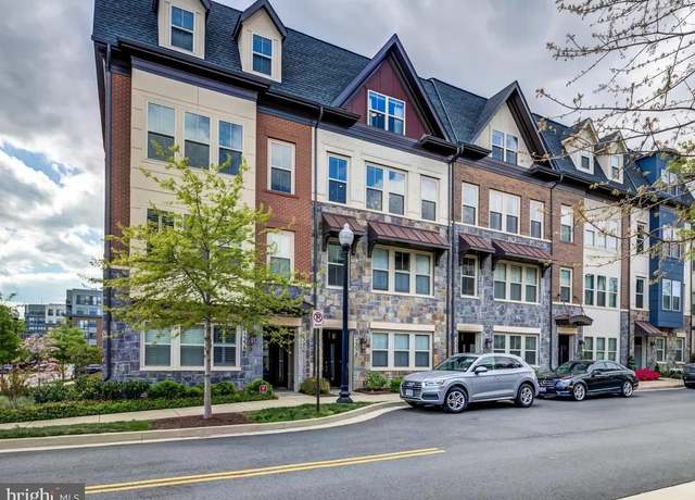 Property at 1336 S Quinn St, Arlington, VA 22204, 3 beds, 2.5 baths