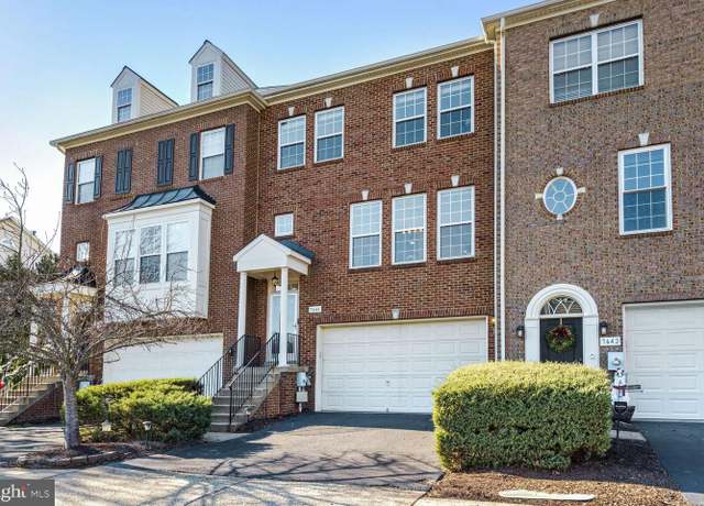 Property at 7644 Audubon Meadow Way, Alexandria, VA 22306, 3 beds, 3.5 baths