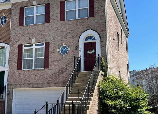 Property at 7261 Castlefield Way, Springfield, VA 22150, 3 beds, 3.5 baths
