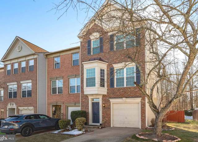 Property at 3943 Brickert Pl, Woodbridge, VA 22192, 3 beds, 2.5 baths