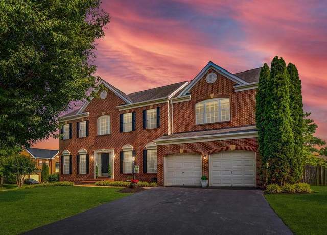 Property at 12503 Maiden Creek Ct, Bristow, VA 20136, 4 beds, 4.5 baths