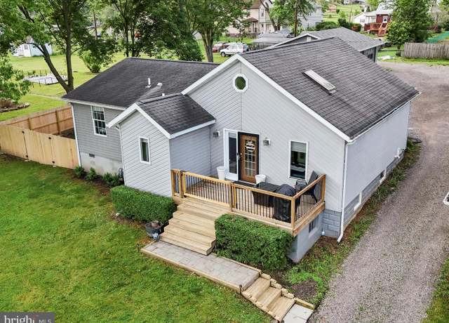 Property at 12806 Darrows Ave, Cresaptown, MD 21502, 3 beds, 2 baths