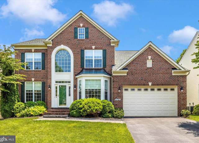 Property at 3705 Seward Ln, Frederick, MD 21704, 4 beds, 3.5 baths