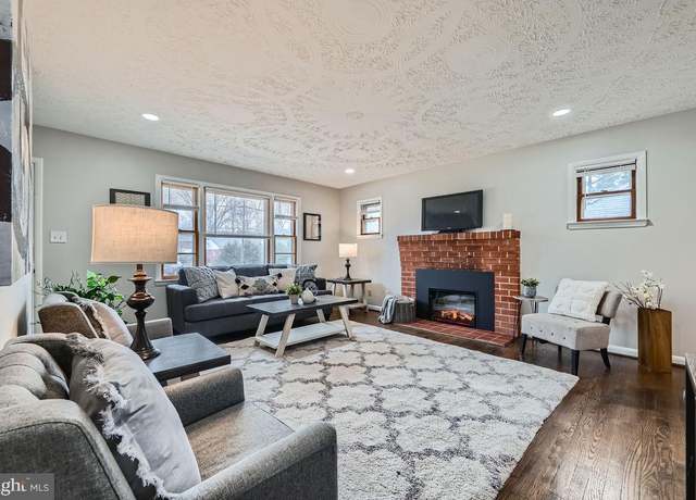 Property at 412 S Fountain Green Rd, Bel Air, MD 21015, 4 beds, 2 baths