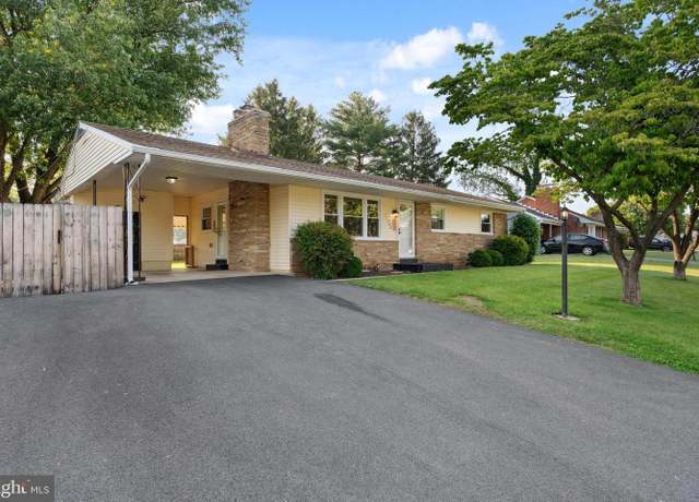Property at 11906 Iroquois Ave, Smithsburg, MD 21783, 3 beds, 1 bath