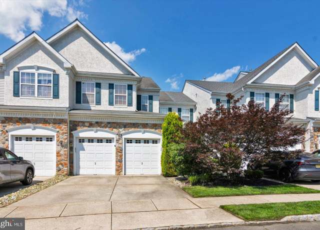 Property at 30 Ross Way, Marlton, NJ 08053, 3 beds, 2.5 baths