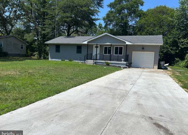 Property at 1398 S Myrtle St, Vineland, NJ 08360, 4 beds, 2 baths