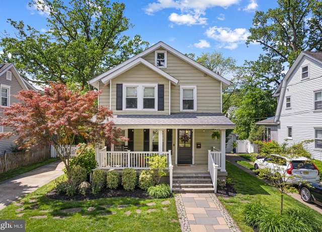 Property at 328 Avondale Ave, Haddonfield, NJ 08033, 3 beds, 1.5 baths