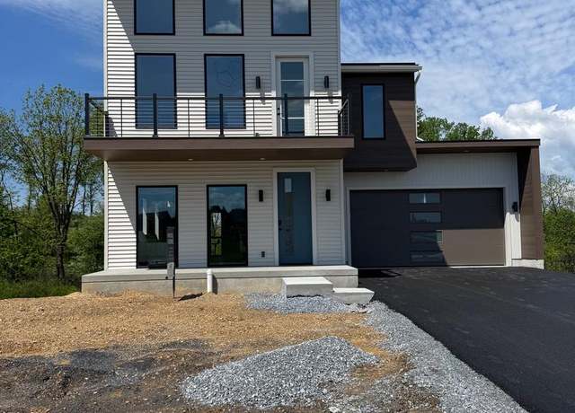 Property at 46 Clover Dr #46, Myerstown, PA 17067, 3 beds, 2.5 baths