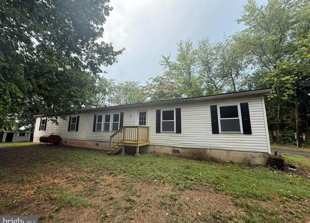 Property at 3467 Ritner Hwy, Carlisle, PA 17015, 4 beds, 2 baths