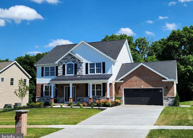 Property at 240 Banyan Dr, State College, PA 16801, 4 beds, 3.5 baths