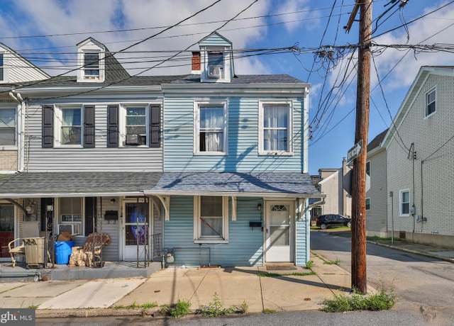 Property at 220 Church St, Catasauqua, PA 18032, 4 beds, 1.5 baths