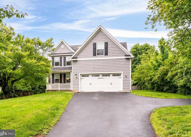 Property at 255 Summit Ave, Conshohocken, PA 19428, 4 beds, 2.5 baths