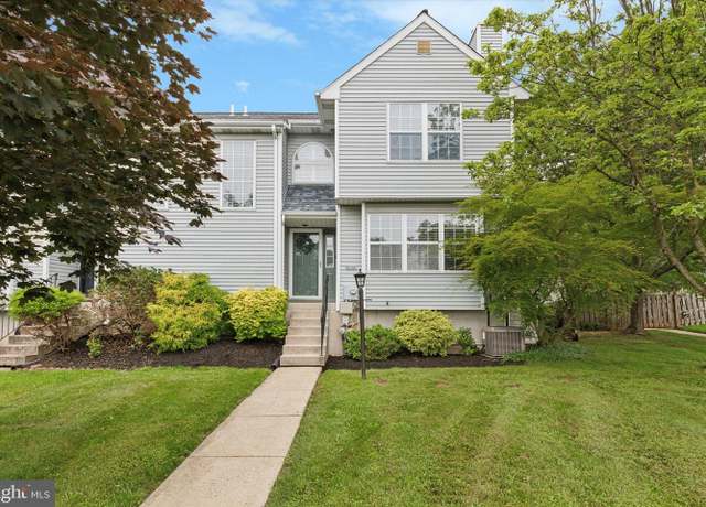 Property at 175 Dawn Dr, Lansdale, PA 19446, 2 beds, 1.5 baths