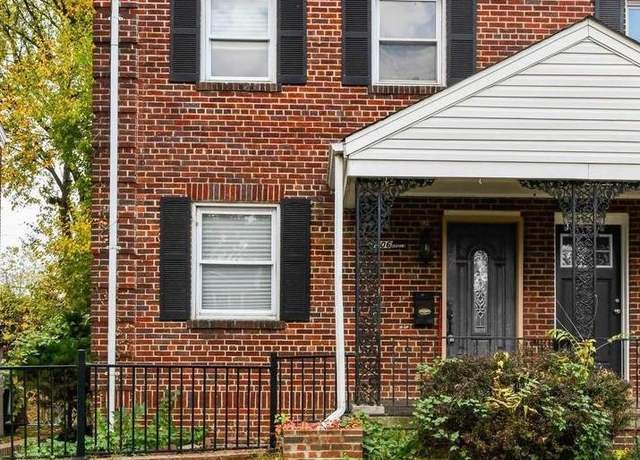 Property at 306 S Courthouse Rd, Arlington, VA 22204, 4 beds, 3 baths