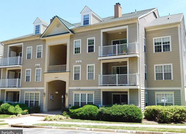 Property at 1043 Gardenview Loop, Woodbridge, VA 22191, 3 beds, 2.5 baths