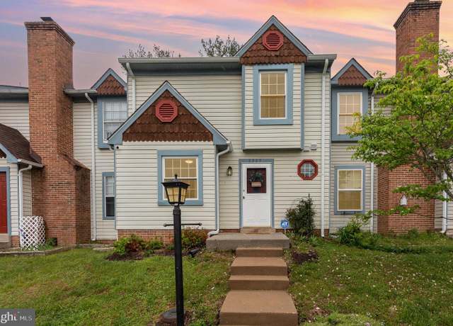 Property at 2209 Hamway Dr, Fredericksburg, VA 22407, 2 beds, 2.5 baths