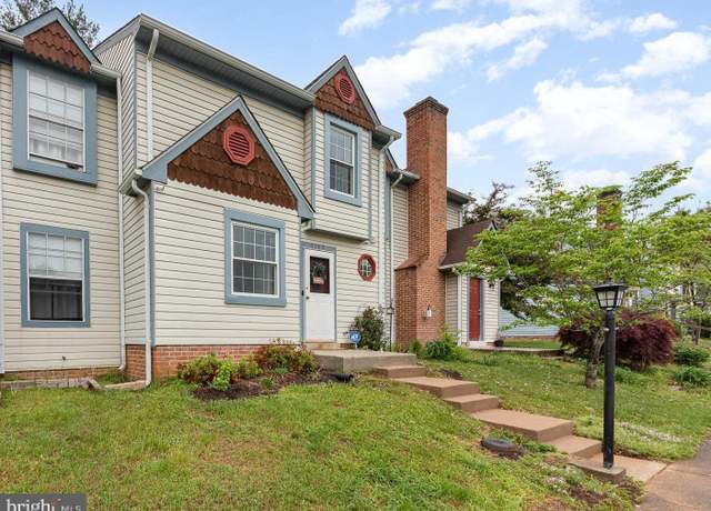 Property at 2209 Hamway Dr, Fredericksburg, VA 22407, 2 beds, 2.5 baths