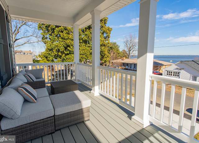Property at 806 Taggart St, Colonial Beach, VA 22443, 4 beds, 3 baths