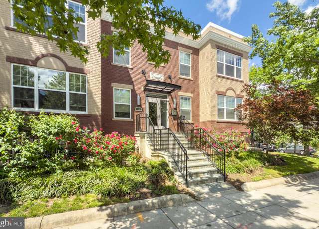 Property at 4226 7th St NW #101, Washington, DC 20011, 2 beds, 1 bath