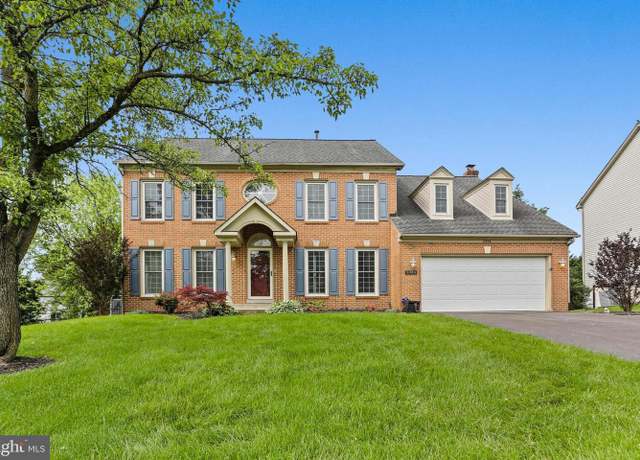 Property at 5334 Heatherland Ct, Ellicott City, MD 21043, 5 beds, 3.5 baths