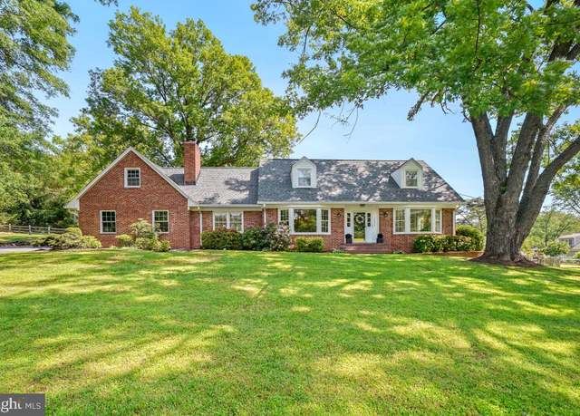 Property at 13213 Wye Oak, Darnestown, MD 20878, 5 beds, 4 baths