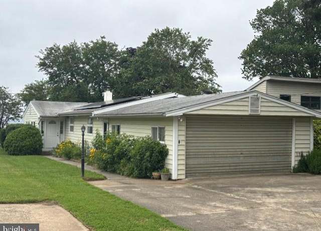 Property at 802 Kentmorr Rd, Stevensville, MD 21666, 4 beds, 2 baths