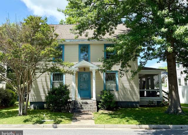Property at 109 Chew Ave W, Saint Michaels, MD 21663, 3 beds, 2 baths