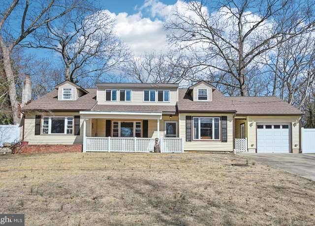 Property at 313 Maple Rd, Mount Laurel, NJ 08054, 4 beds, 2 baths